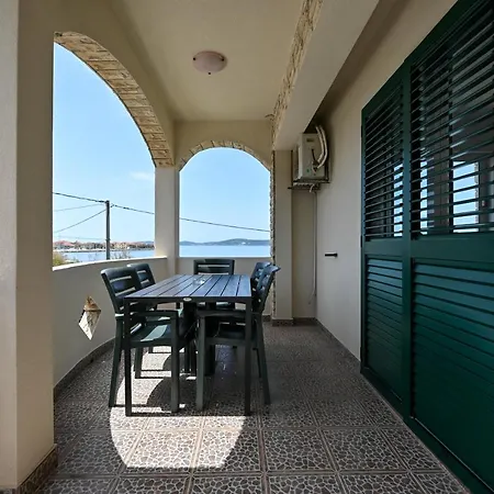 Frleta Apartman Bibinje