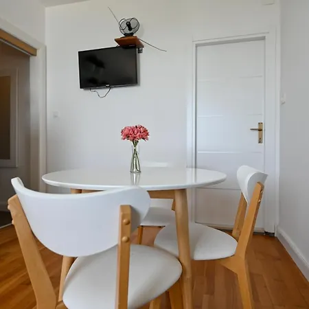 公寓 Frleta 比比涅