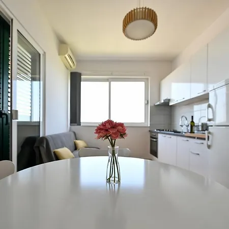 Frleta Apartment