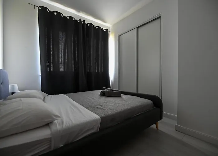 Frleta Apartment *